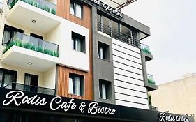 Rodis Hotel